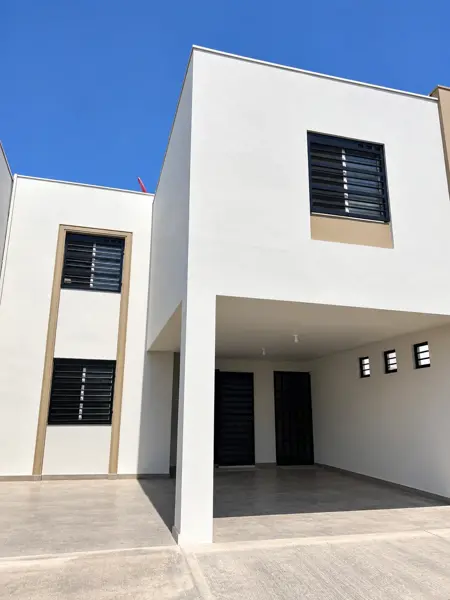 Casa en renta en Las Lomas Privadas
