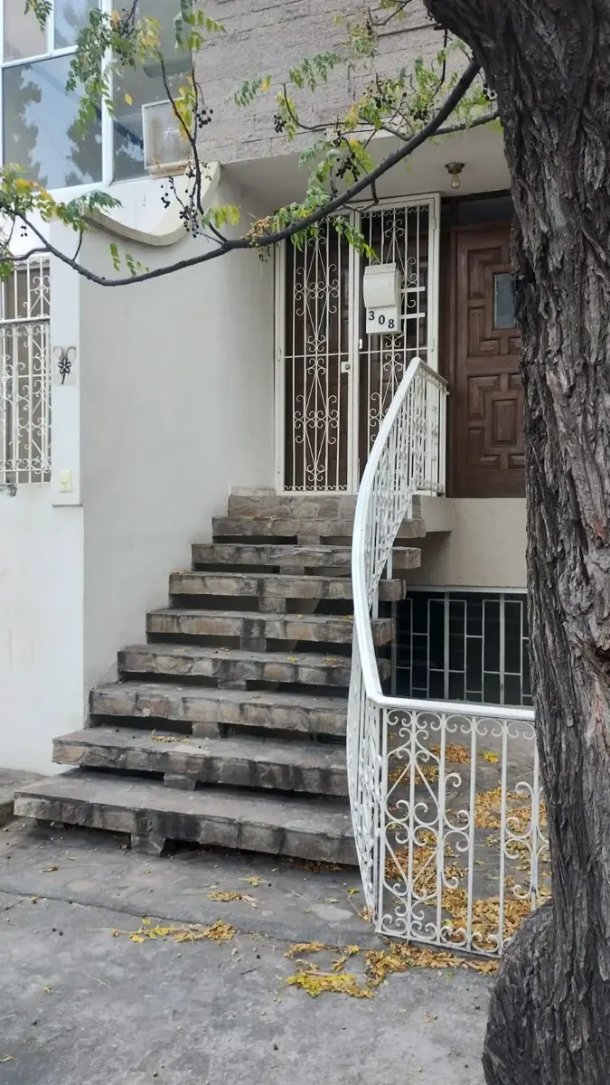 Casa en renta en Republica, Saltillo — foto 1 de 12