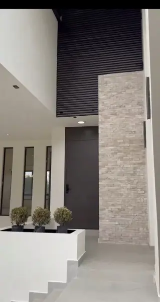 Casa en venta en Castaños del Vergel, Monterrey — foto 2 de 63