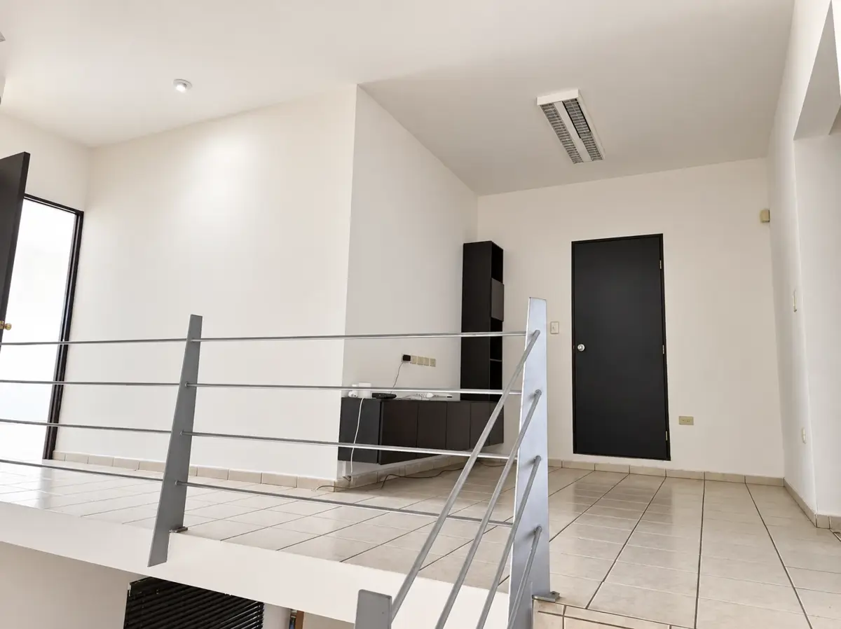 Casa en Renta en Hacienda Mitras, Monterrey, Nuevo León