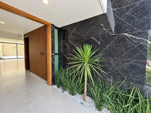 Casa en venta en Lomas de Angelópolis, San Andrés Cholula — foto 2 de 26