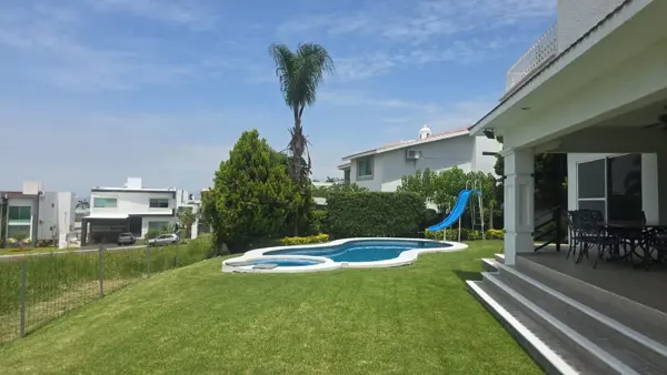 Casa en renta en Lomas de Cocoyoc, Atlatlahucan — foto 3 de 17