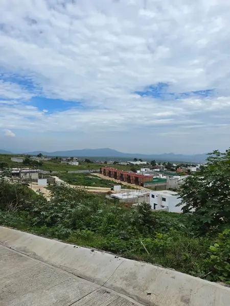 Terreno en venta en Gloria Almada de Bejarano, Cuernavaca — foto 3 de 8
