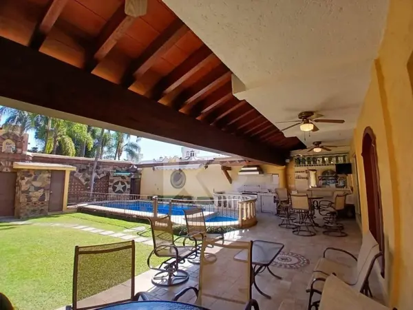 CASA EN RENTA EN JARDINES DE DELICIAS DE CUERNAVACA MORELOS