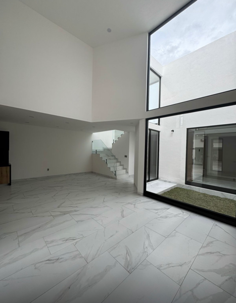 Casa en venta en Jardines de Santa Fe, León — foto 2 de 20