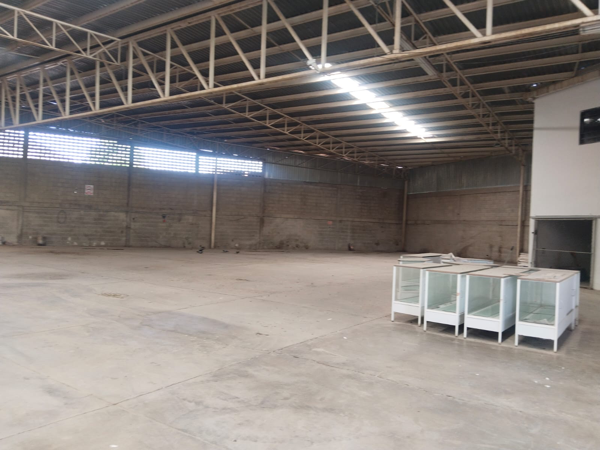 Bodega en renta en Emiliano Zapata, Gómez Palacio — foto 2 de 11