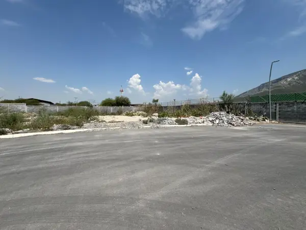 Terreno en Venta en Hacienda el Palmar, Santa Catarina, Nuevo León 4