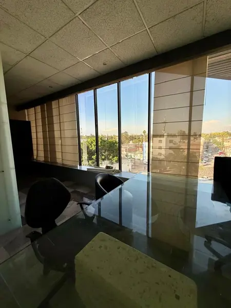 Oficinas en Venta en Plaza Kristal al Oriente de Aguascalientes