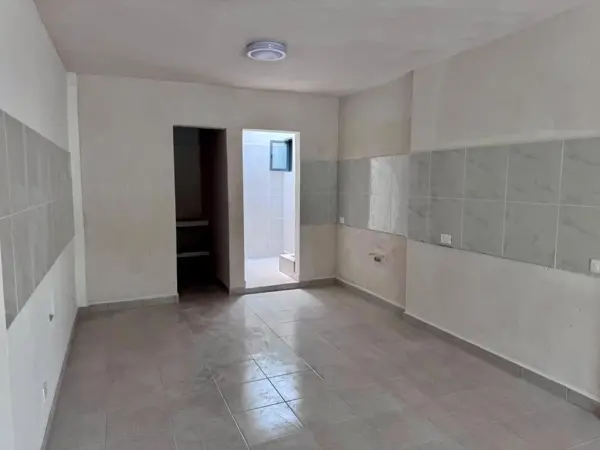 Casa en venta en Las Puentes Sector 12, San Nicolás de los Garza — foto 3 de 7