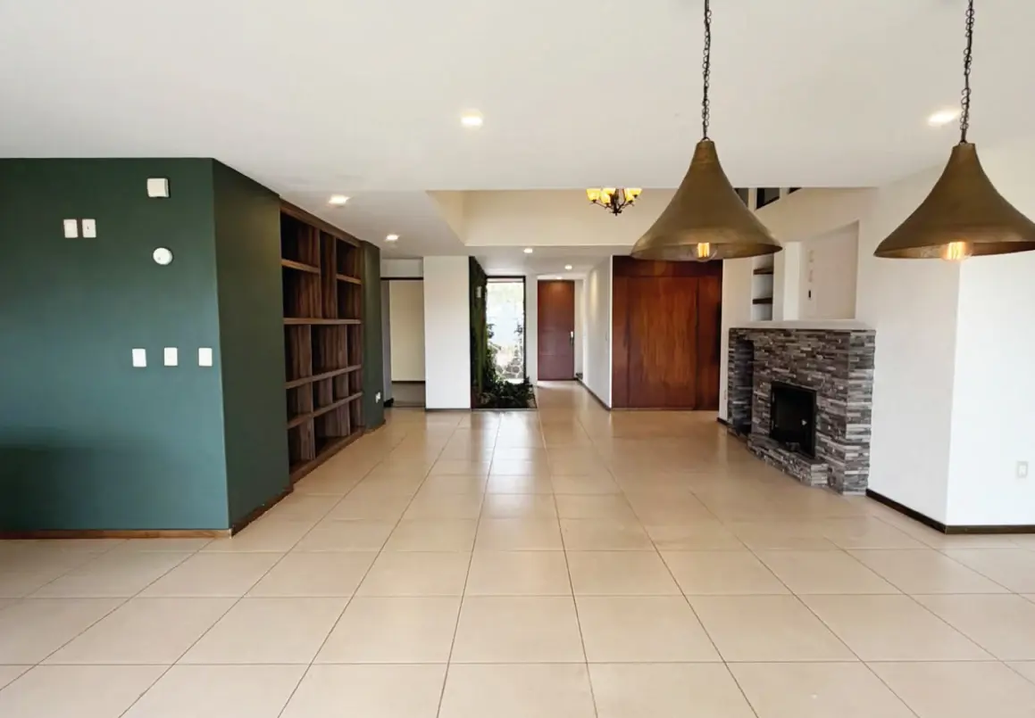 Casa en venta en Bosque Monarca, Morelia — foto 1 de 13