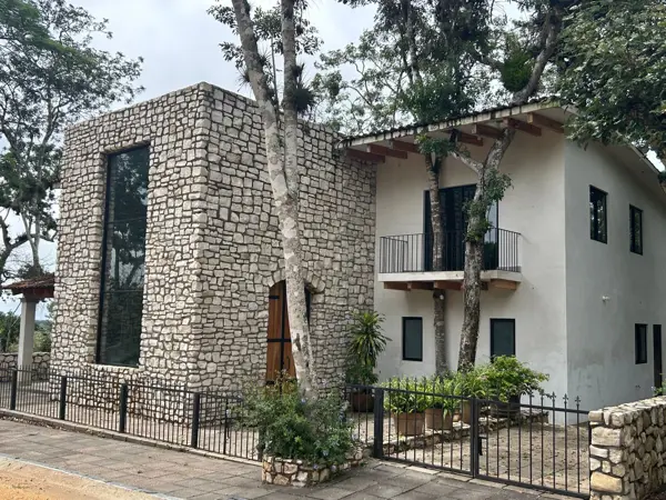 Casa en Venta: Espectacular Residencia, Fracc. San Lorenzo Camino a Ocozocoautla