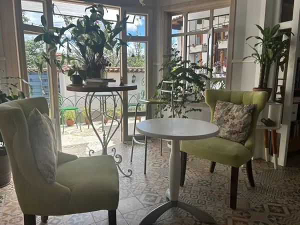 Casa En Venta: Uso mixto, hermosa Casa en el centro de San Cristóbal !!