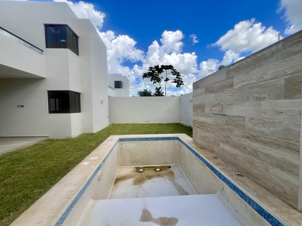Casa en venta en Parque Natura, Mérida — foto 2 de 35