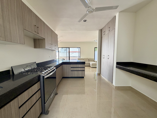 Casa en venta en Conkal, Conkal — foto 3 de 12