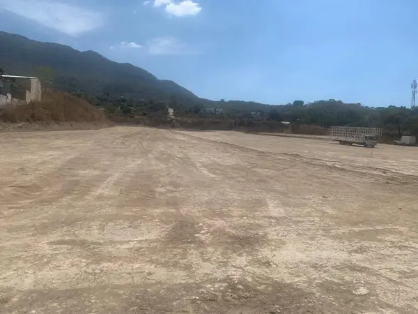 Se renta terreno con acceso libre de tráileres, en Loma Bonita, Terán!!