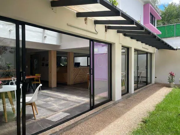 Edificio en Renta: Uso comercial, en el centro para todo tipo de negocios!!