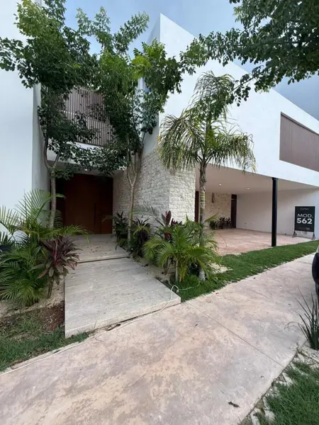 Casa en venta en Xcanatún, Mérida — foto 2 de 37