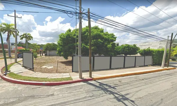 En renta terreno comercial sobre Boulevard Ciro Farrera