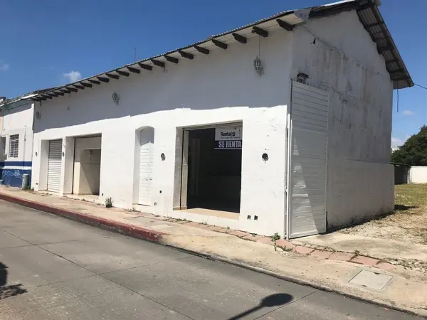 Local en Renta: espectacular, Apto para todo giro comercial en 2da. Pte Norte