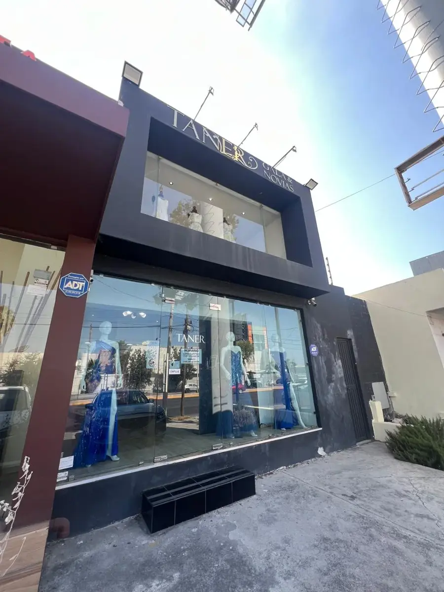 Local en renta en Roma, Monterrey — foto 1 de 4