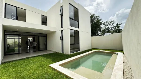 Casa en Venta 4 habitaciones l Cholul
