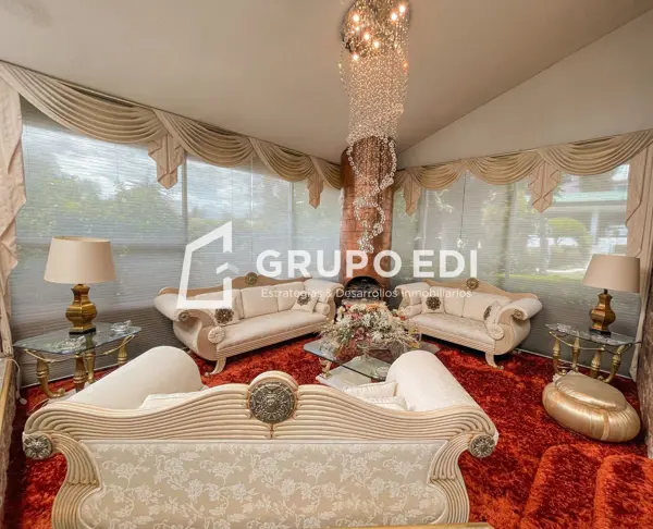 VENTA DE CASA EN VILLA SATELITE LA CALERA