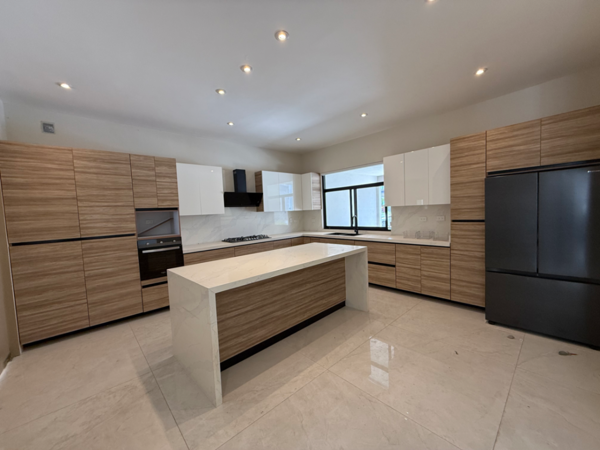 Casa en venta en Los Cristales, Monterrey — foto 3 de 17