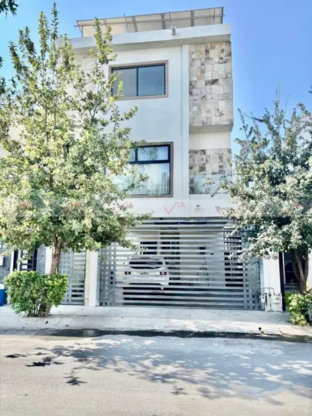 Casa en venta en Privadas del Canada, General Escobedo — foto 2 de 12