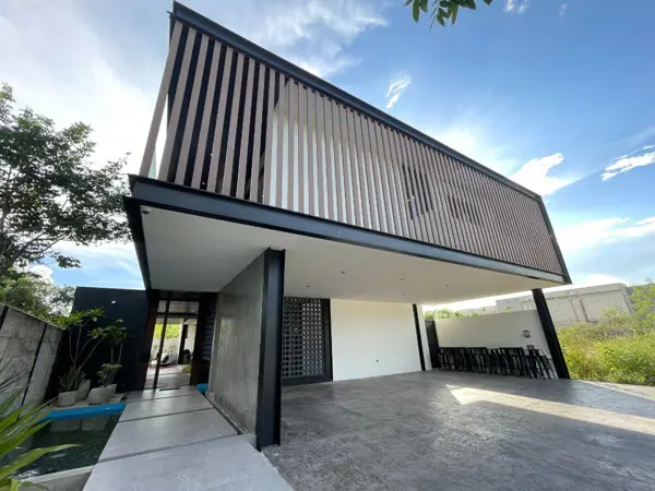 Casa en venta en privada exclusiva de Mérida | CASA NASARA