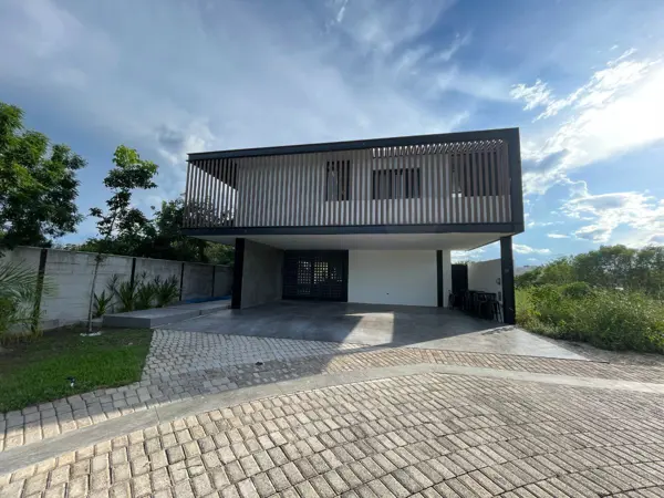 Casa en venta en Temozon Norte, Mérida — foto 2 de 42