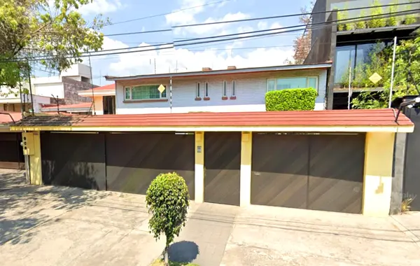 Casa en venta en San Miguel Tecamachalco, Naucalpan de Juárez — foto 2 de 6