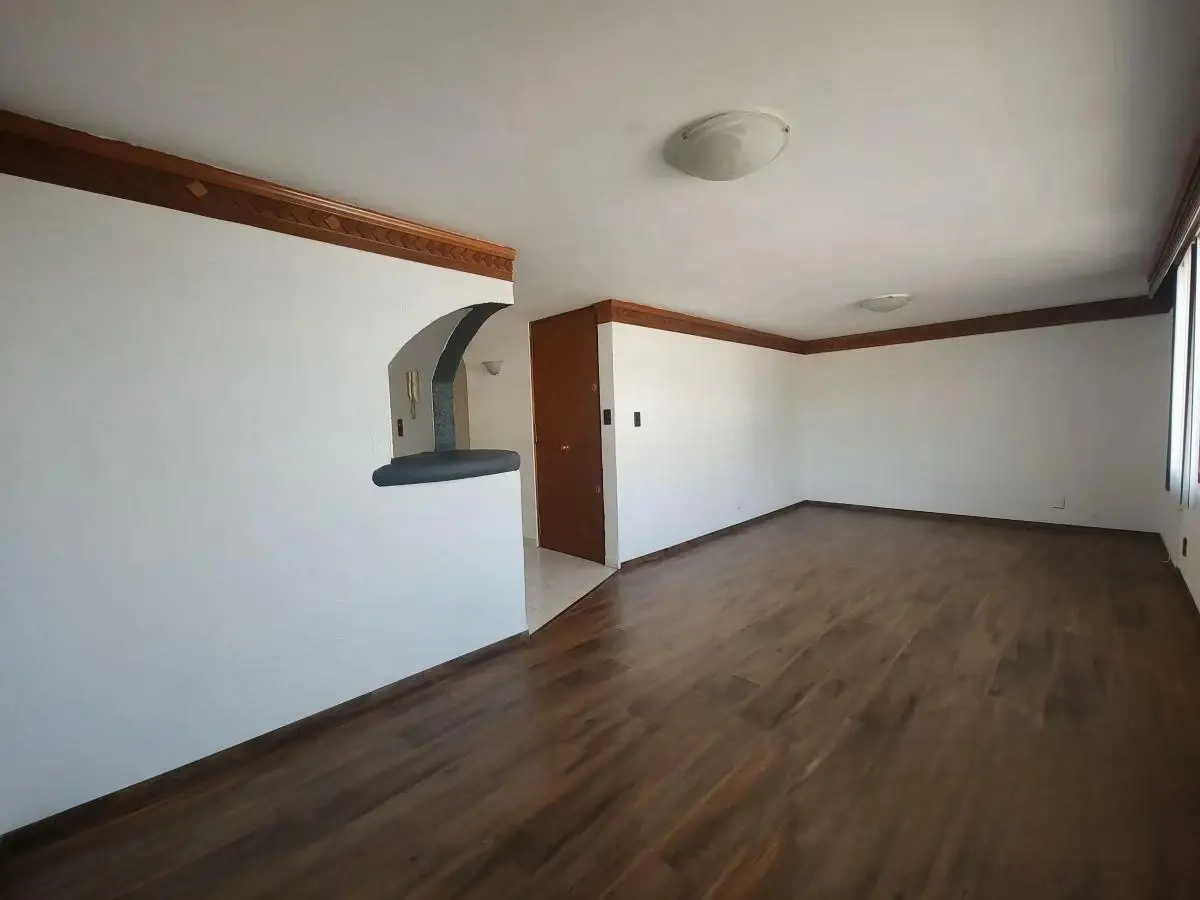 Vista 3 de Departamento en Venta en Lomas Verdes 1a Sección, Naucalpan de Juárez, México
