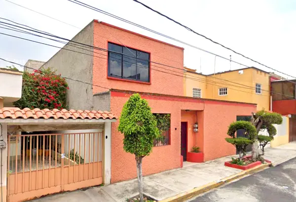Casa en venta en Heroes de Churubusco, Iztapalapa — foto 2 de 7