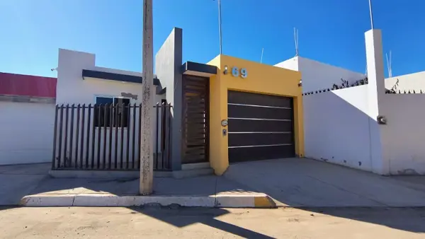 Casa en Remate Hipotecario en Los Ángeles, Salvador Alvarado, Sinaloa MM8011