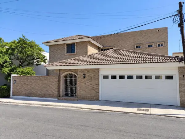 Casa en Venta en Bosques del Valle, San Pedro Garza García