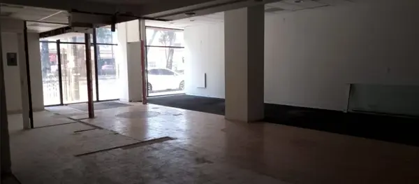 Local Comercial en Renta - Calzada de la Viga