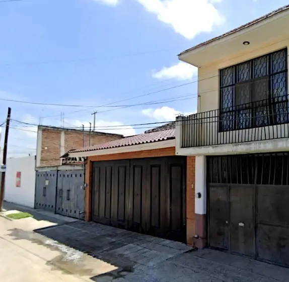 Casa en venta en Aztecas, León — foto 3 de 8
