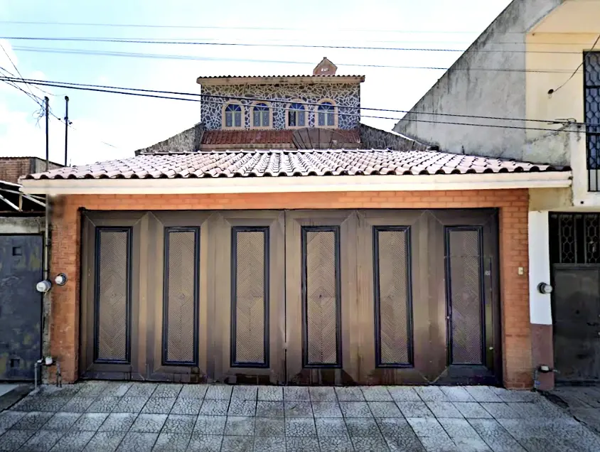 Casa en venta en Aztecas, León — foto 1 de 8