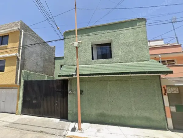 Casa en venta en Lázaro Cárdenas 1ra. Sección, Tlalnepantla de Baz — foto 2 de 10
