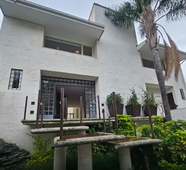 Casa en venta en Lomas del Río, Naucalpan de Juárez — foto 1 de 19