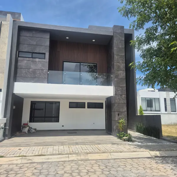 Casa en Venta Lomas de Angelópolis, Ocoyucan con Amenidades Destacadas
