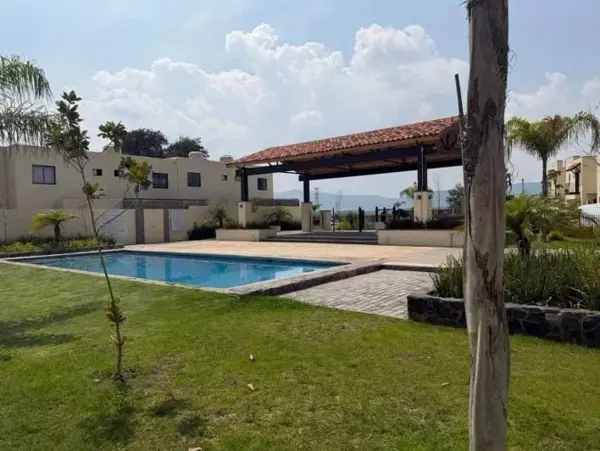 Preciosa casa 
Alta California 
Tlajomulco