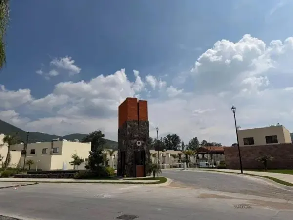 Casa en renta en Residencial Alta California, Tlajomulco de Zúñiga — foto 2 de 3
