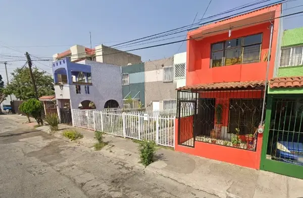 Casa en venta en Circunvalacion Oblatos, Guadalajara — foto 3 de 7