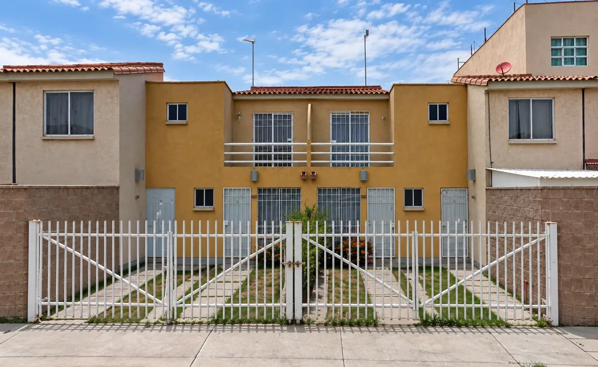 Casa en venta en Real de Costitlán I, Chicoloapan — foto 1 de 5