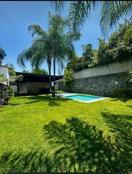 Casa en Jiutepec con excelente ubicación.