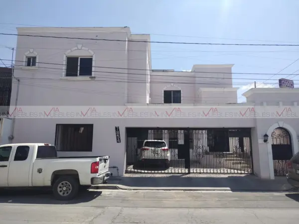 Casa en venta en Lomas Modelo, Monterrey — foto 2 de 38