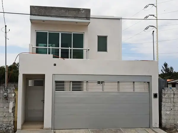 VENDO CASA EN BOCA DEL RIO CERCA DEL PUENTE DEL DORADO