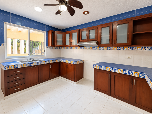 Casa en venta en Residencial Pensiones VII, Mérida — foto 2 de 15
