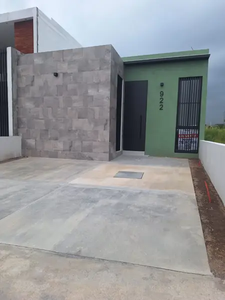 CASA EN VENTA EN FRACCIONAMIENTO BIELVA Villa de Álvarez, Colima